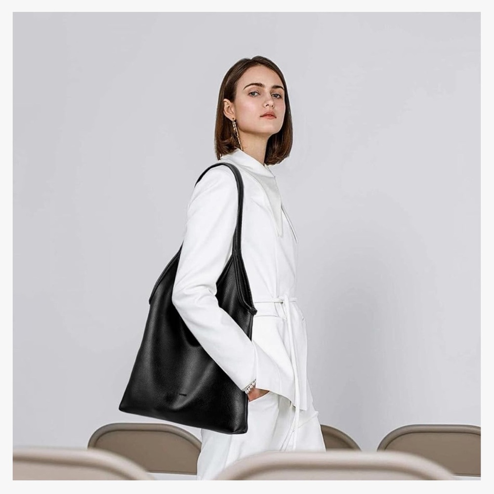 Amazon Black Handbag